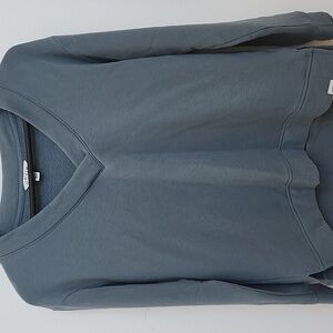 Orvis V-Neck Dropped Shoulder Sweatshirt